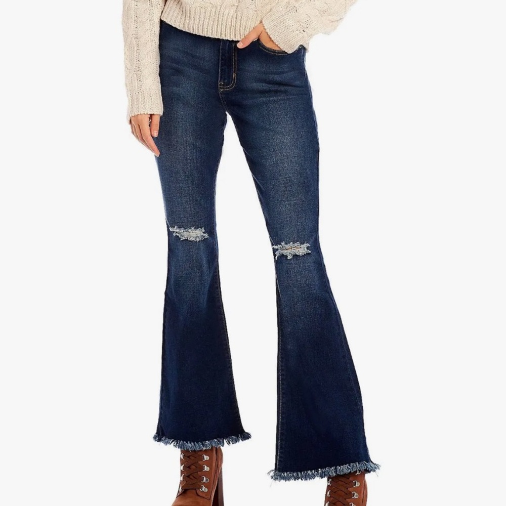 NWT YMI Flare High Rise Rip & Tear Jeans, 9/29